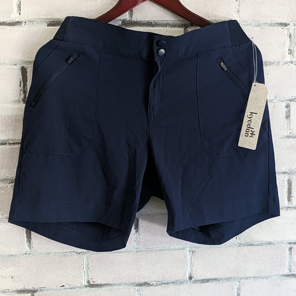 Kyodan women's shorts, size L